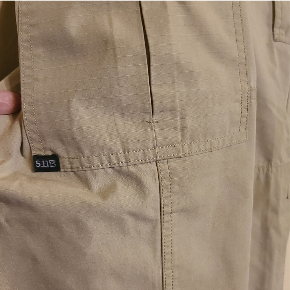 Tactical 5.11 cargo pants sz. 10 reg.(#37) - Picture 10 of 16